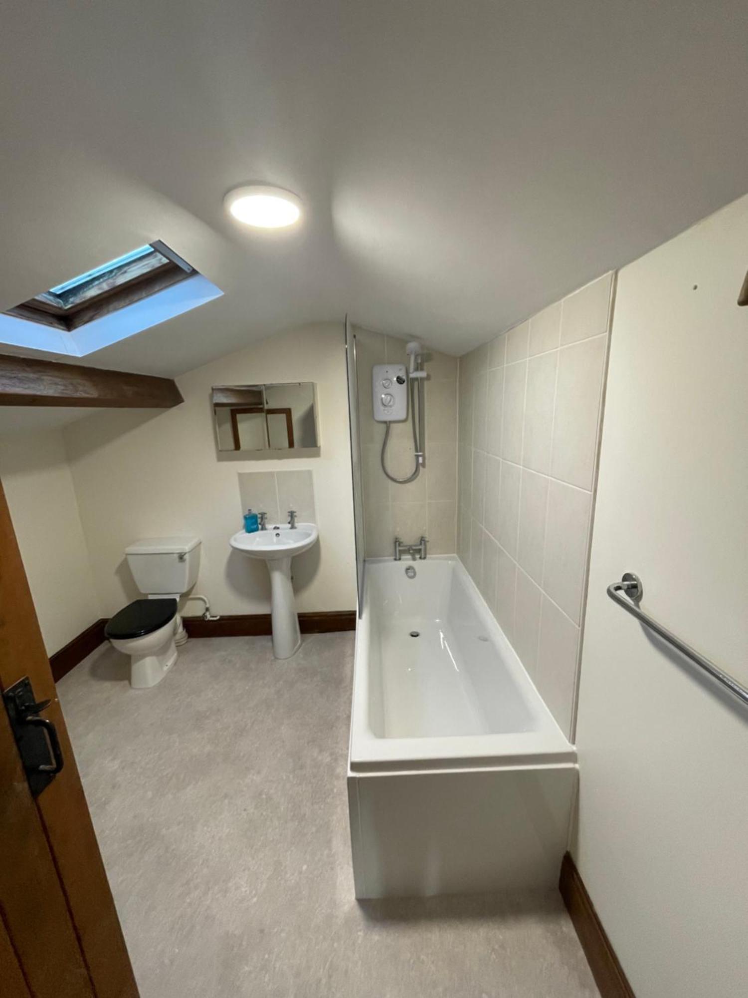 Pear Tree House 2 Bed Apartment Hartford  Bagian luar foto